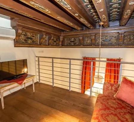 Luxury San Marco Experience Apartment Venice